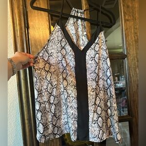 Snake print top